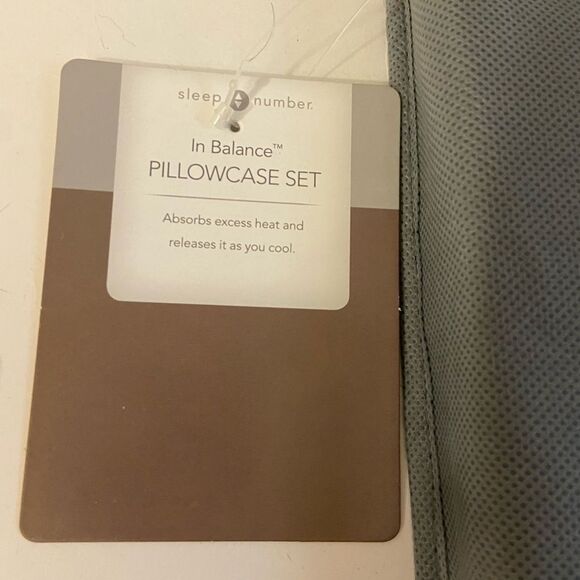 New Sleep number standard pillowcases mocha color set - Picture 2 of 3